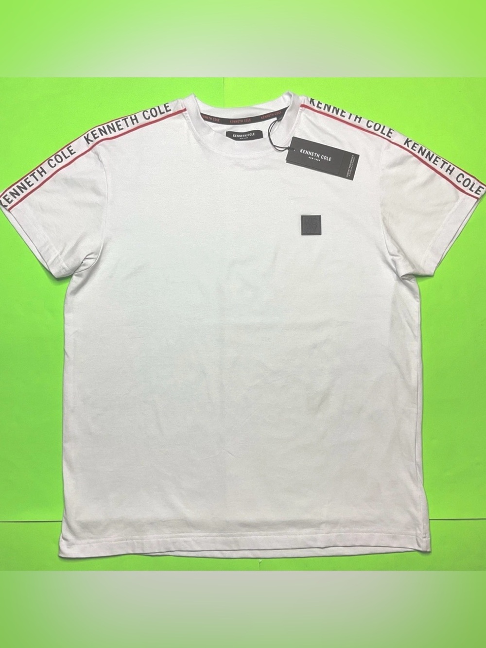 LIghtweight Men’s Knit T-Shirt